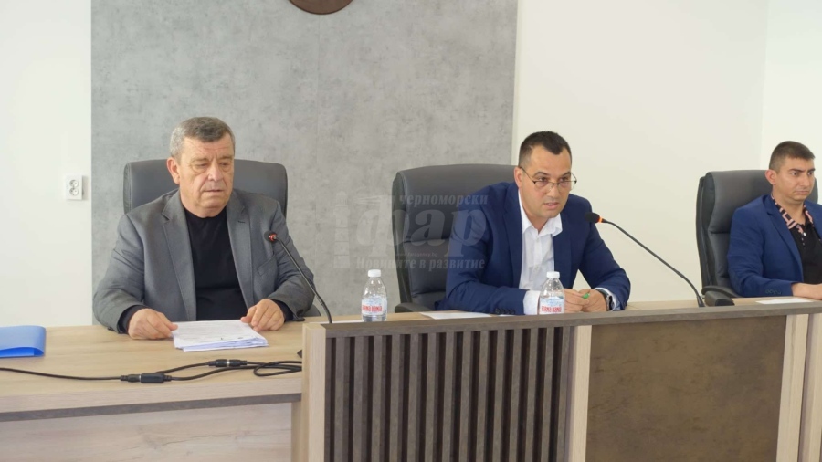 С пълно мнозинство местният парламент в Камено прие Бюджет 2025