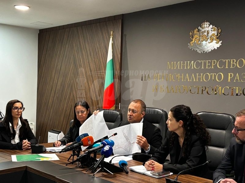 Регионалният министър: В \