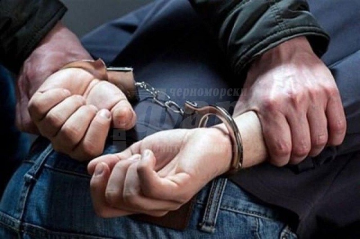 Гранични полицаи от Елхово са задържани и са с повдигнати обвинения за трафик на мигранти