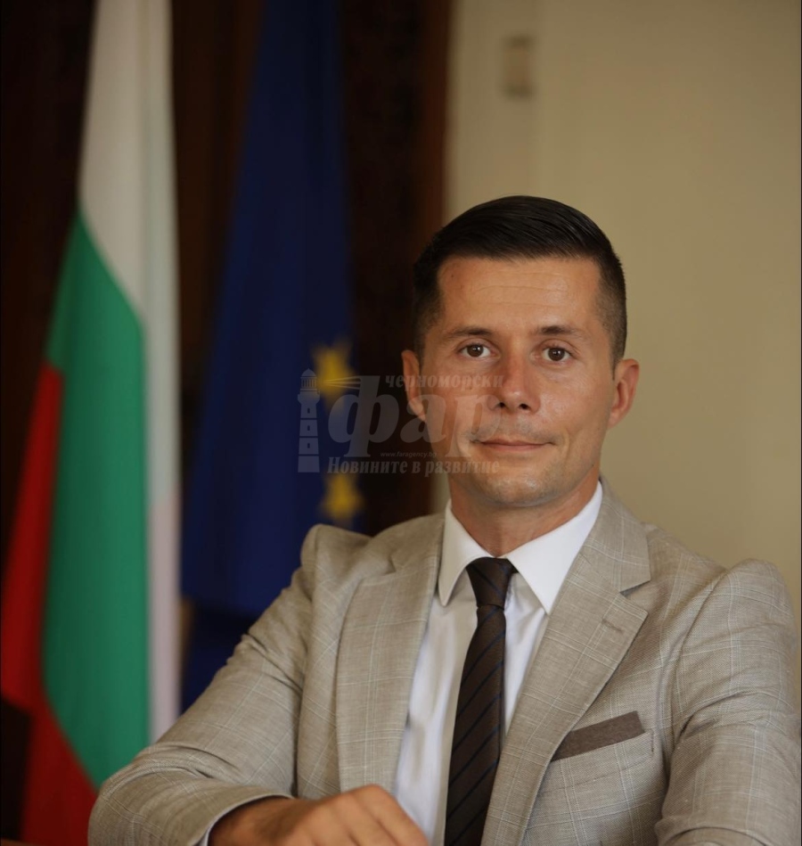 Кметът на Царево поиска спешно да се създаде Министерство на бедствията и авариите