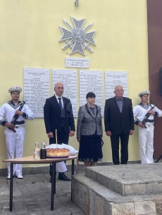 Росен увековечи загиналите за националното обединение на България местни герои