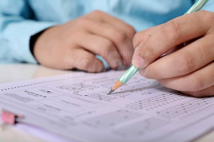 Четвъртокласниците се явяват на изпит по математика