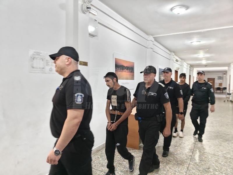 От ревност вуйчо и племенник се опитали да убият клошар в Карнобат/ОБНОВЕНА/